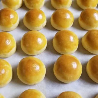 pineapple-tart